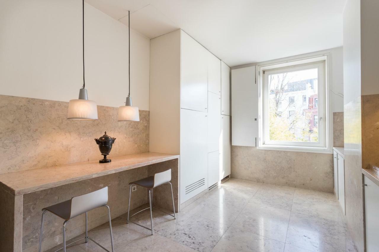 Flh Chiado Design Flat Leilighet Lisboa Eksteriør bilde